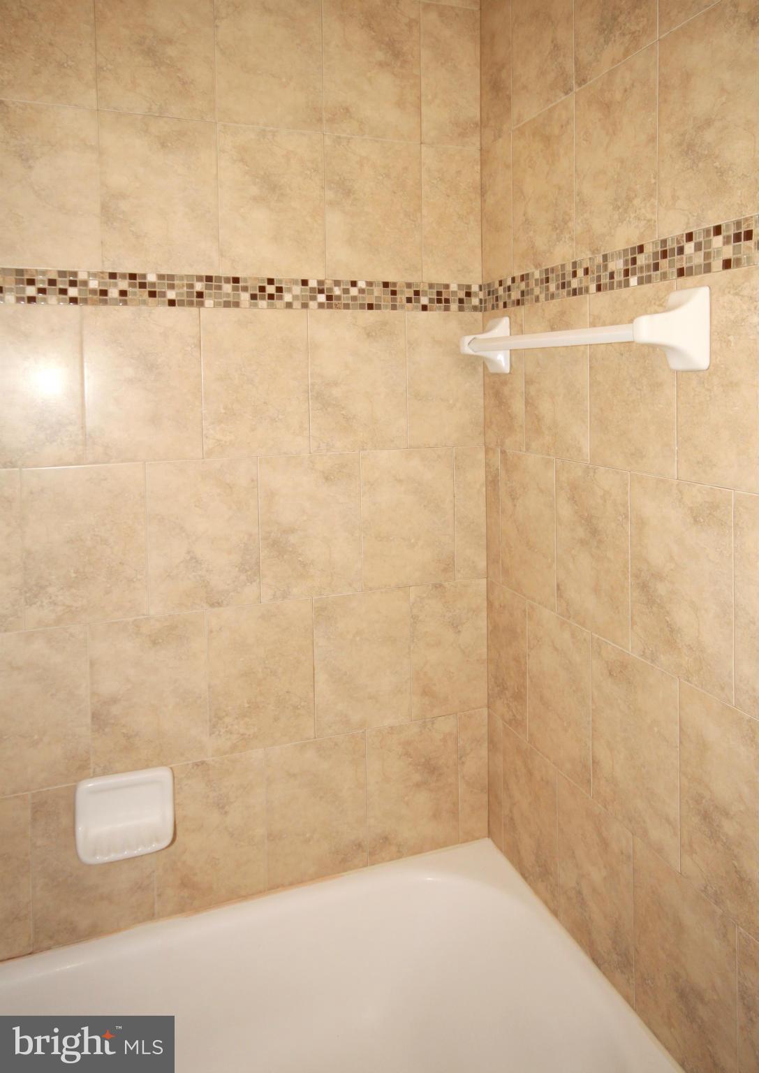 5420 Inverchapel Road Springfield, VA 22151 - Photo 16 of 29 a bathroom with a shower