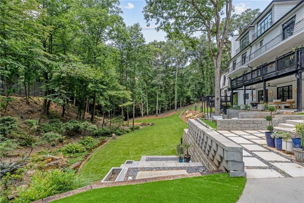 3946 Paces Ferry Road Northwest, Unit 3946 Atlanta, GA 30327 - Photo 46 of 57 Gallery Image 46