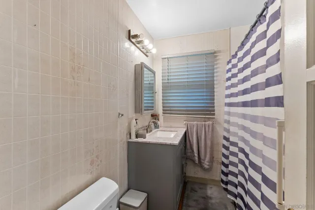 $599,000 | 24 North Harbison Avenue, National City, CA 91950