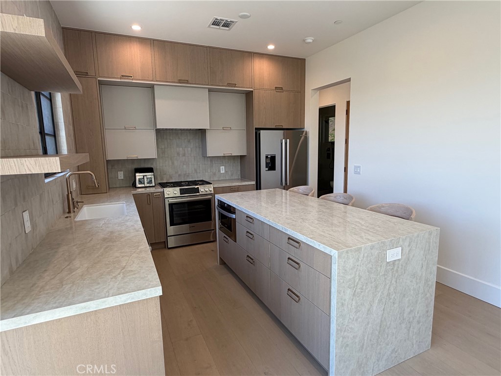 33201 Cuthbert Road Malibu, CA 90265 - Photo 11 of 36