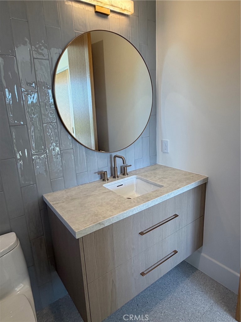 33201 Cuthbert Road Malibu, CA 90265 - Photo 18 of 36