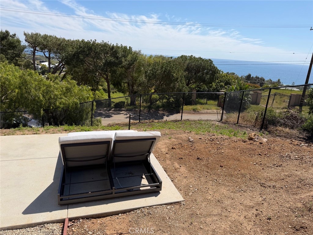 33201 Cuthbert Road Malibu, CA 90265 - Photo 29 of 36