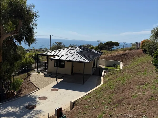 $7,995 | 33201 Cuthbert Road, Malibu, CA 90265