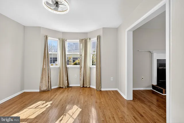 $419,900 | 221 Romeo Drive, New Castle, DE 19720