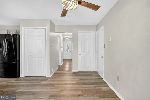 $419,900 | 221 Romeo Drive, New Castle, DE 19720