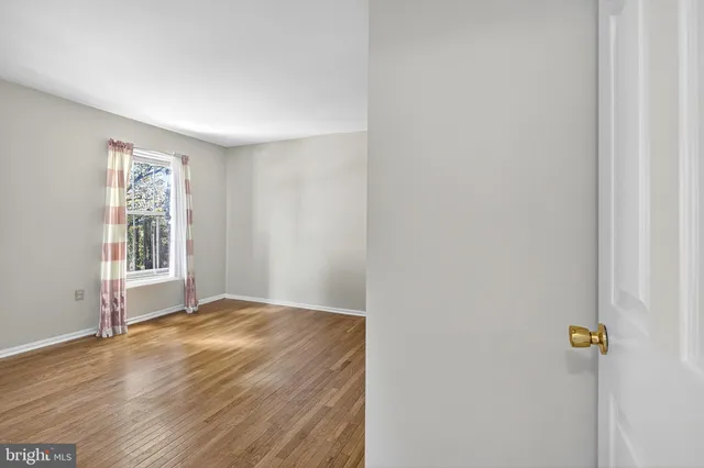 $419,900 | 221 Romeo Drive, New Castle, DE 19720