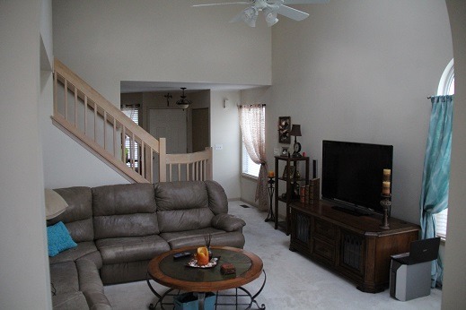 5488 Ridge Crossing, Unit 5488 Hanover Park, IL 60133 - Photo 4 of 9 Gallery Image 4