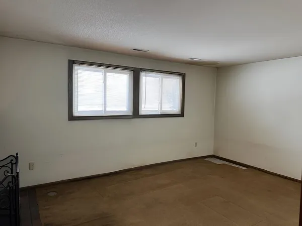 $139,900 | 6116 64th Avenue North, Brooklyn Park, MN 55429