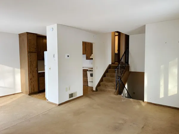 $139,900 | 6116 64th Avenue North, Brooklyn Park, MN 55429