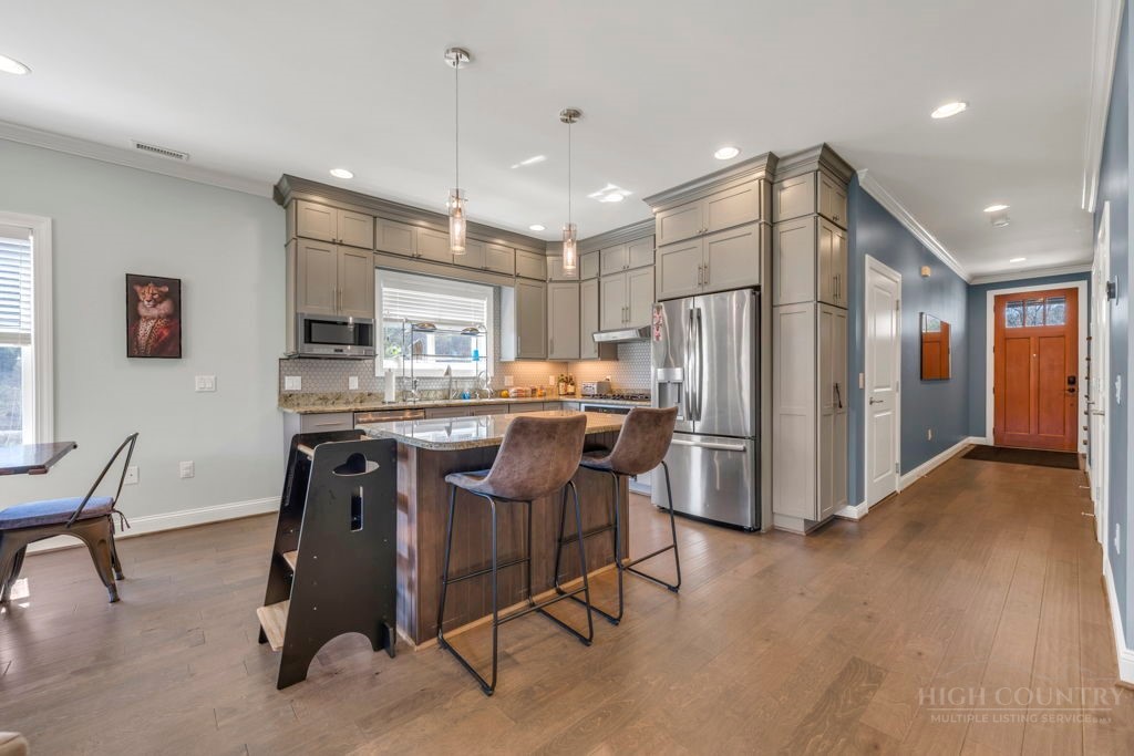170 South Willow Ridge Lane, Unit 170 Vilas, NC 28692 - Photo 11 of 32