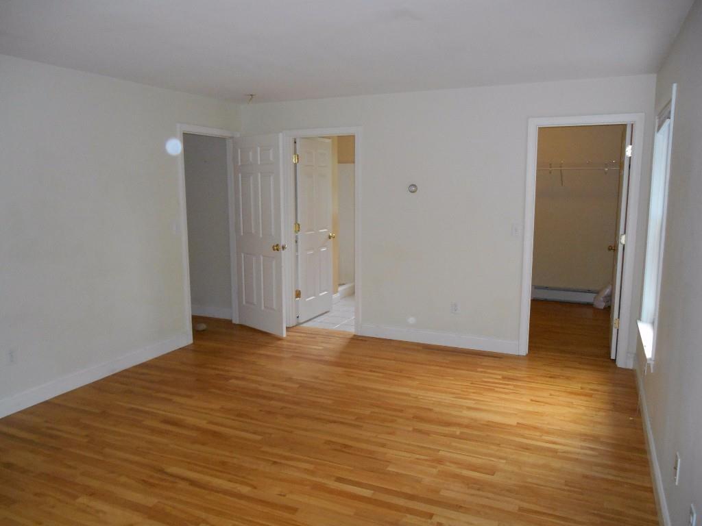 1 Carriage Road Freeport, ME 04032 - Photo 8 of 9 Photo