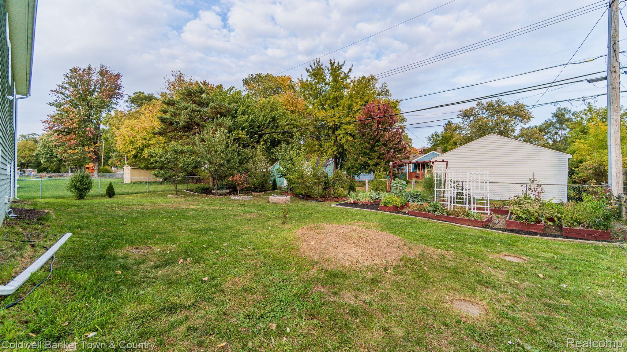 3179 Eastern Avenue Rochester, MI 48307 - Photo 53 of 55 Gallery Image 53