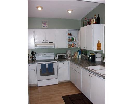 6192 Laurel Lane, Unit A Tamarac, FL 33319 - Photo 11 of 16 Kitchen