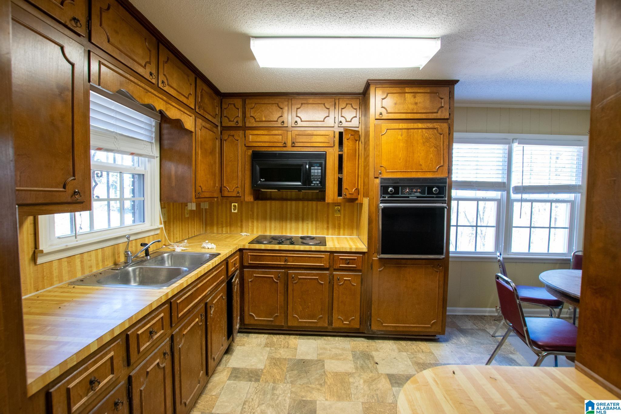 1480 Head Road Fultondale, AL 35068 - Photo 7 of 27