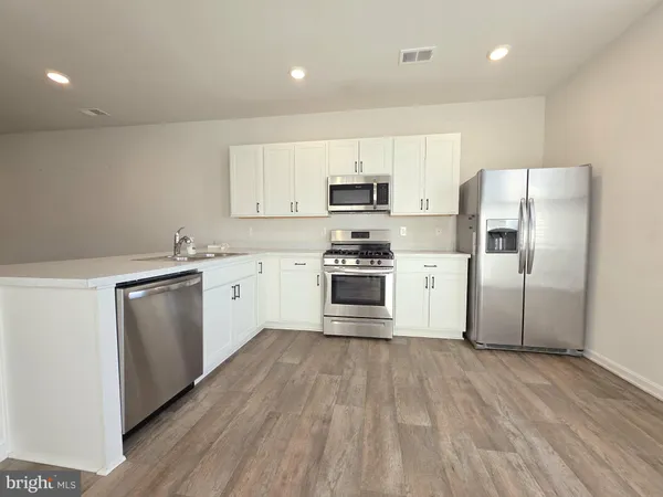 $1,950 | 426 Creekbed Circle, Salisbury, MD 21804