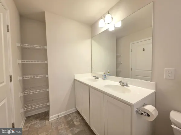 $1,950 | 426 Creekbed Circle, Salisbury, MD 21804