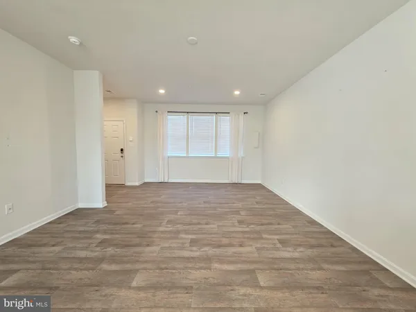 $1,950 | 426 Creekbed Circle, Salisbury, MD 21804