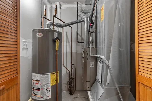 $310,000 | 5416 South Downey Court, Independence, MO 64055