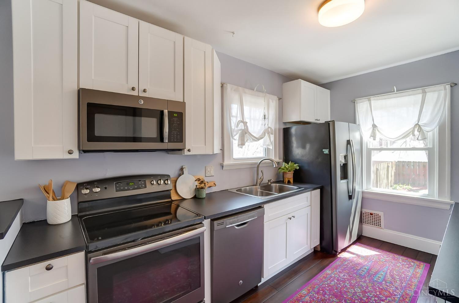 3619 Madison Road Cincinnati, OH 45209 - Photo 13 of 40