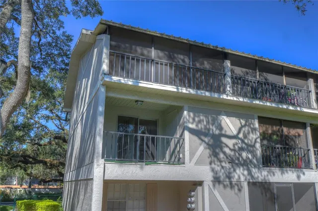 $1,700 | 14416 Reuter Strasse Circle, Unit 209, Tampa, FL 33613