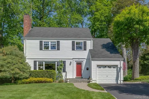 $849,000 | 51 Plymouth Drive, Scarsdale, NY 10583