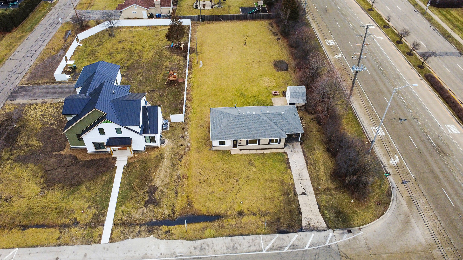 1190 Ash Road Hoffman Estates, IL 60169 - Photo 25 of 27