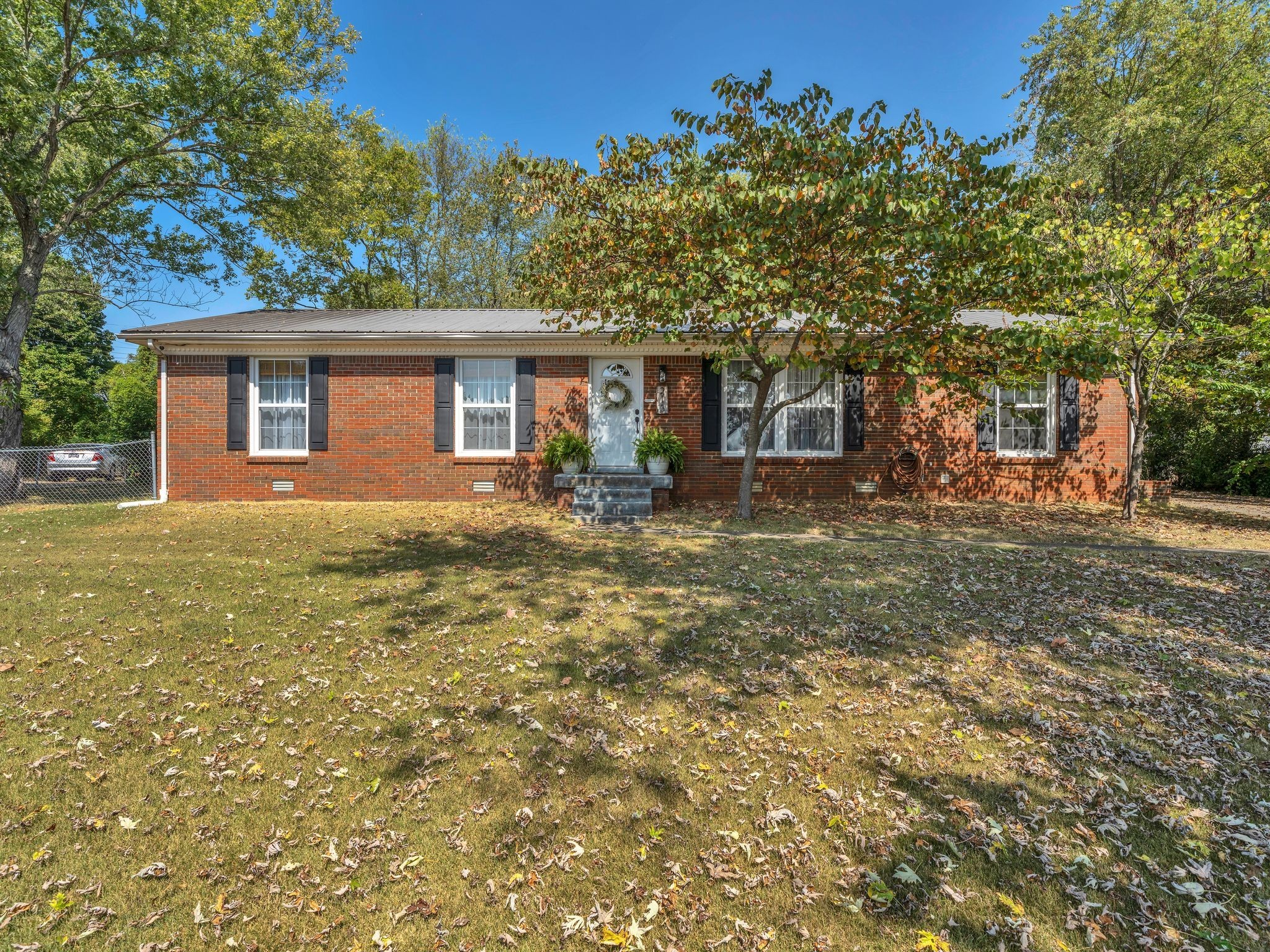 213 Orchard Road Clarksville, TN 37042 - Photo 2 of 29 Gallery Image 2