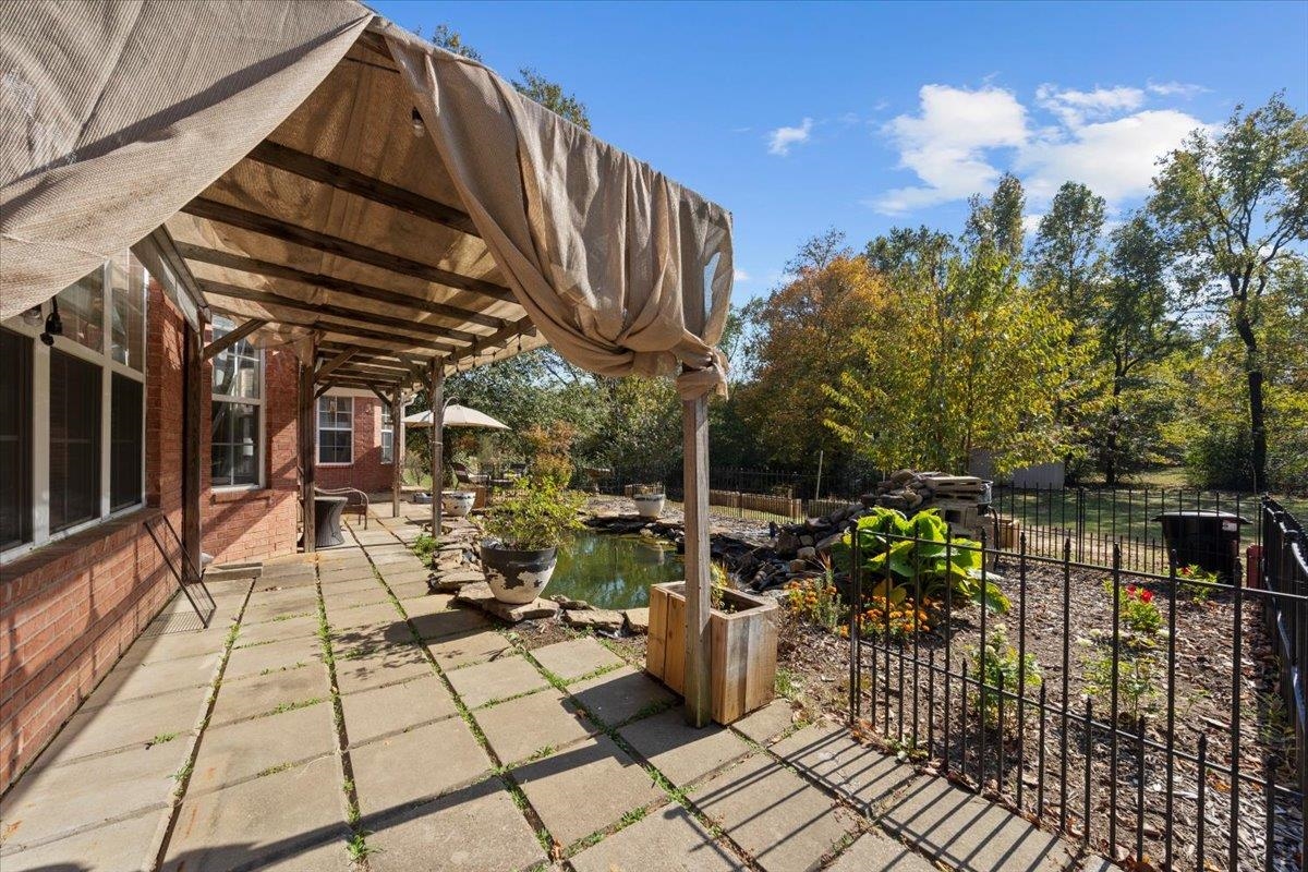 10941 Lubov Road Arlington, TN 38002 - Photo 31 of 39 a view of outdoor space with seating area
