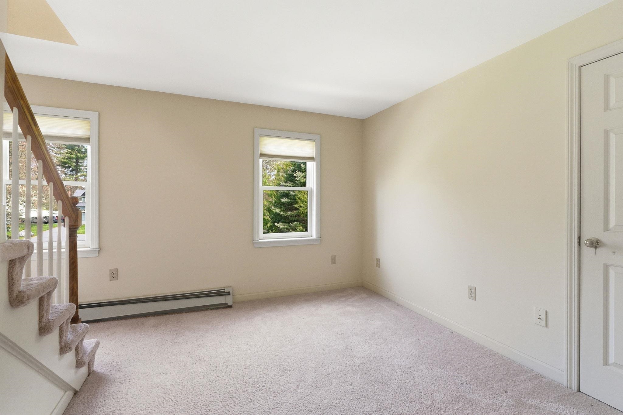 25 Buttonwood Drive Derry, NH 03038 - Photo 31 of 44