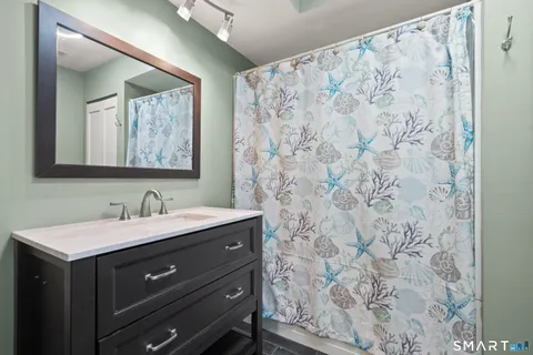 $499,999 | 92 Limewood Avenue, Unit C4, Branford, CT 06405