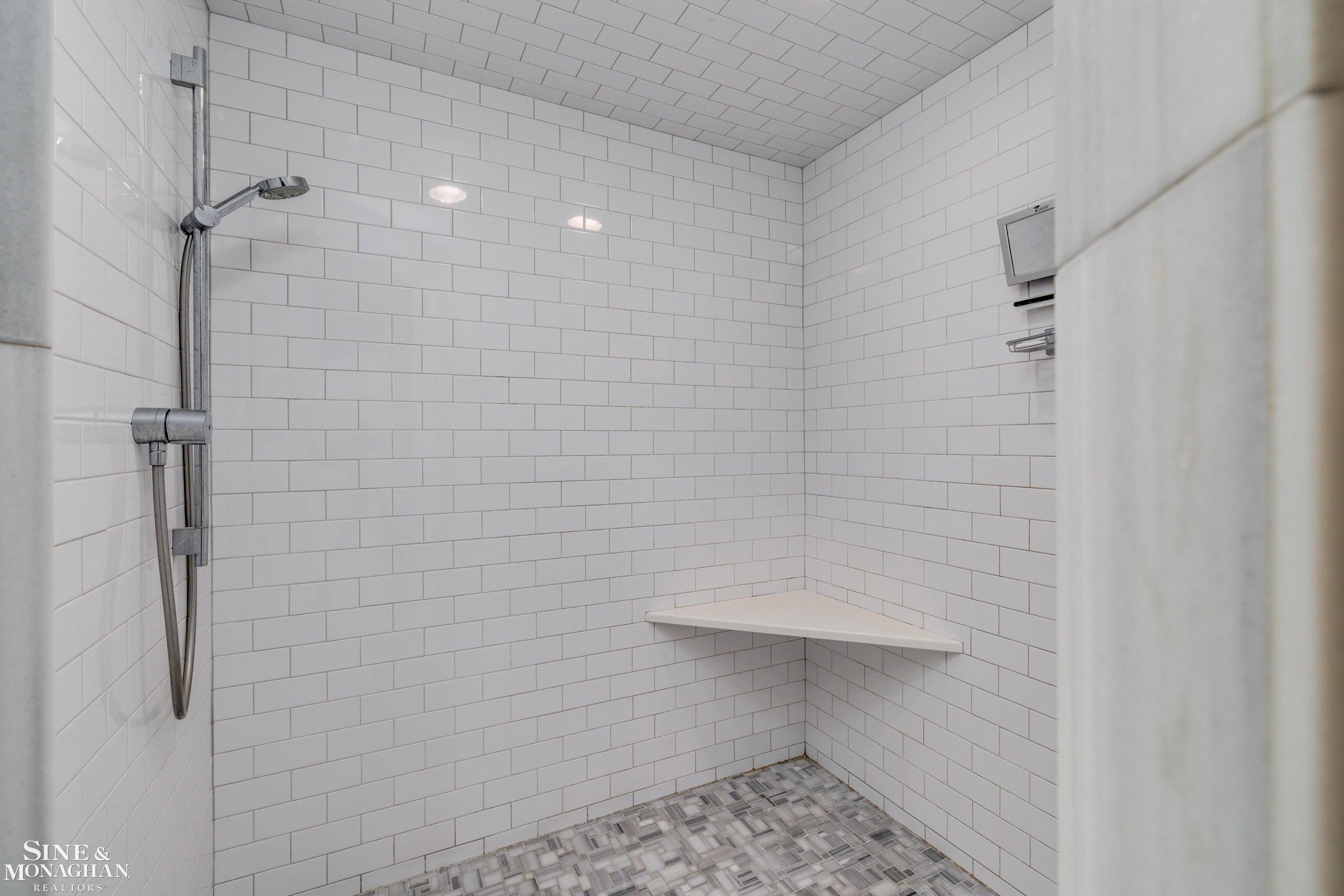 115 Lewiston Road Grosse Pointe Farms, MI 48236 - Photo 37 of 79