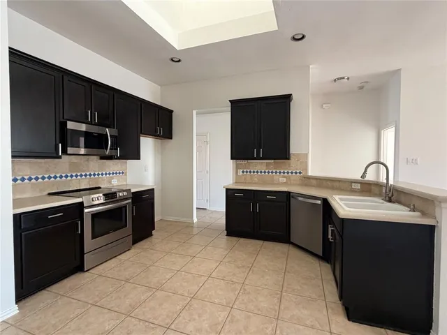 $2,300 | 3603 West Olivia Drive, Wylie, TX 75098