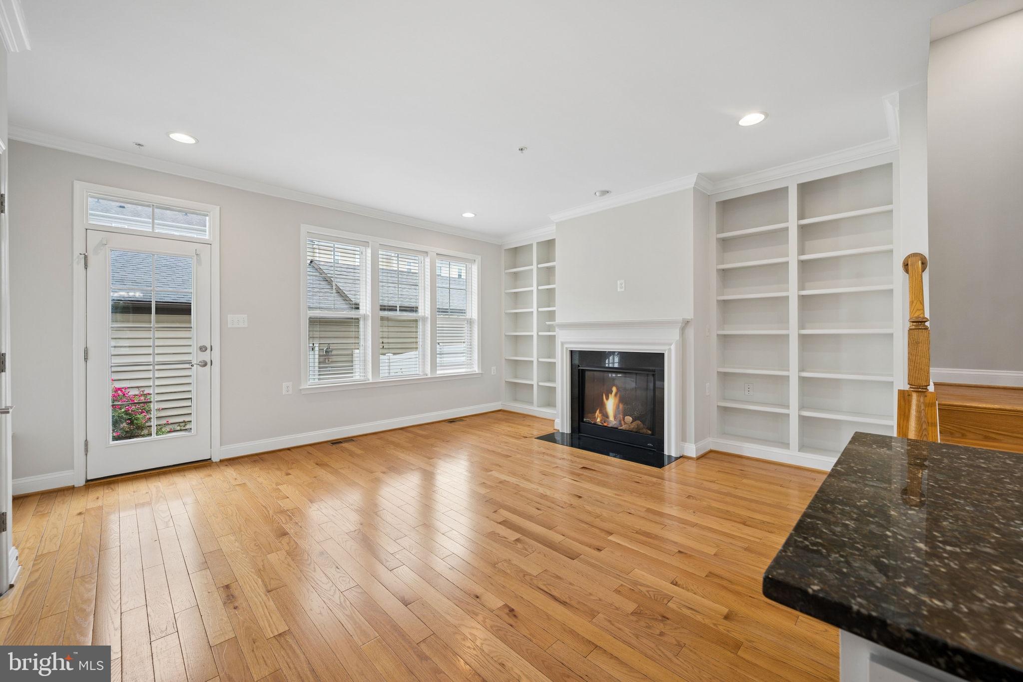 1142 Holden Road Frederick, MD 21701 - Photo 4 of 53