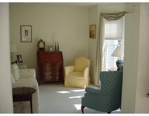 5 Lincoln Road Ashland, MA 01721 - Photo 10 of 14