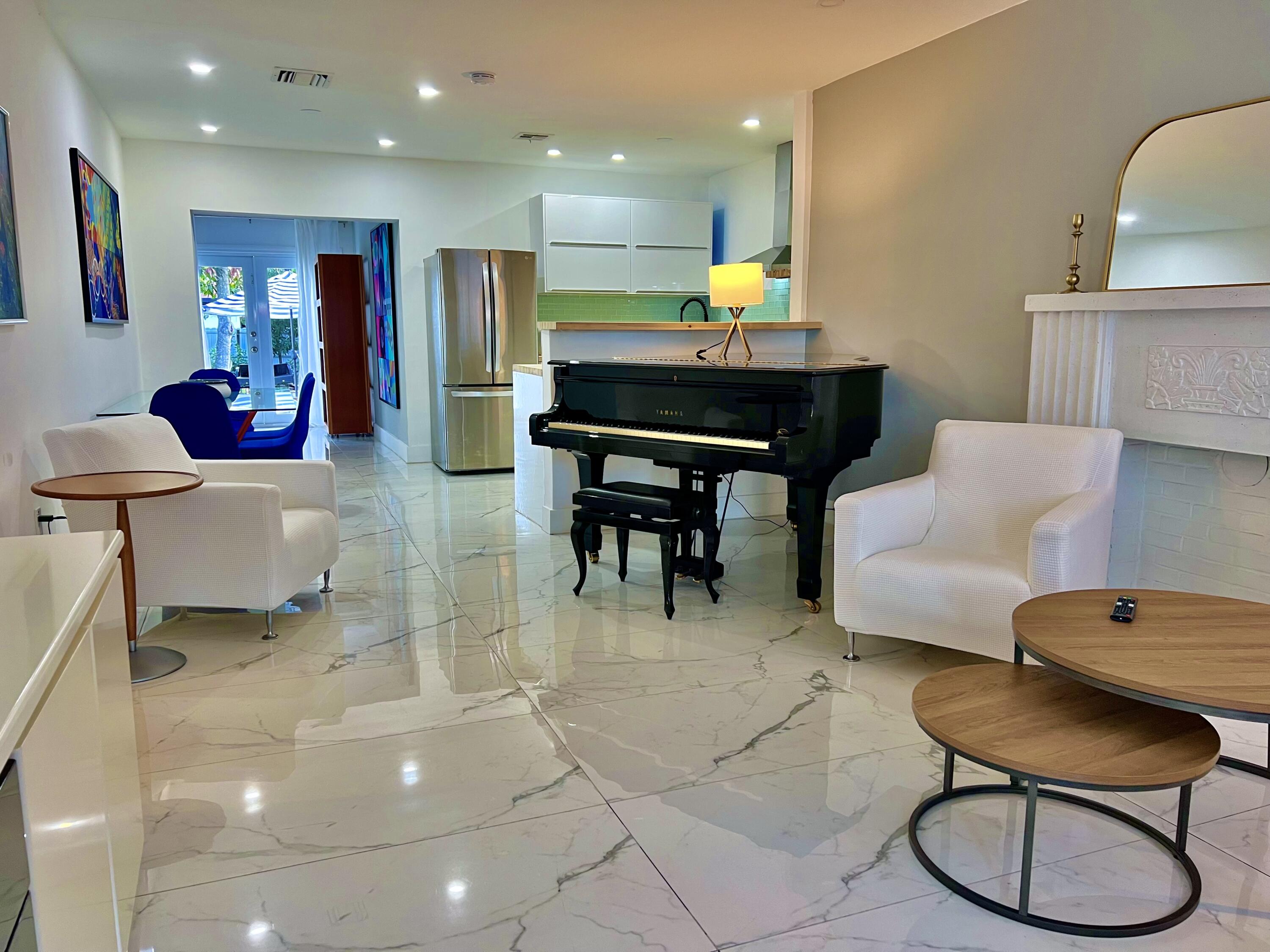 3024 Southwest 6th Street Miami, FL 33135 - Photo 6 of 14 IMG_2503