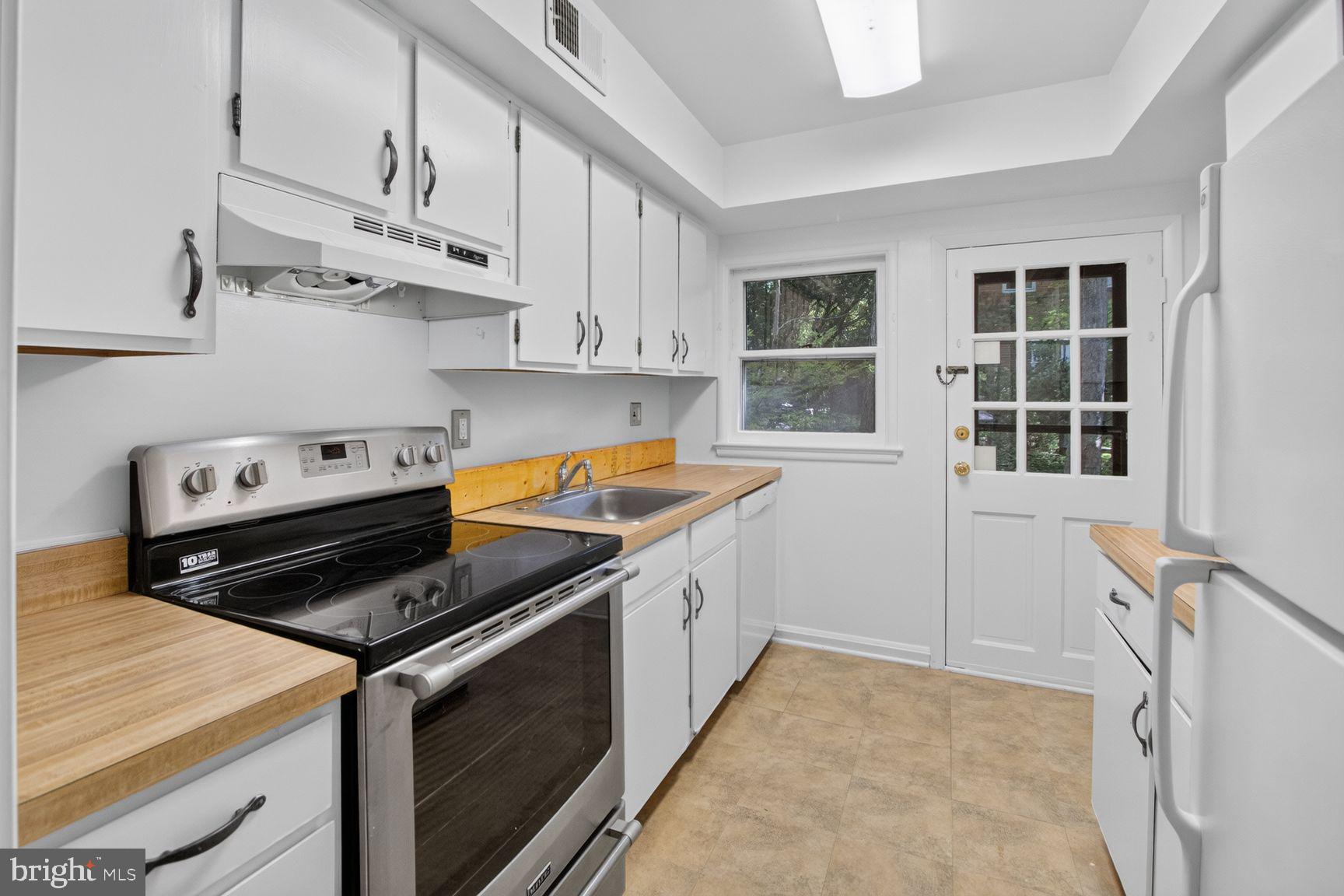 8640 Geren Road, Unit 143 Silver Spring, MD 20901 - Photo 12 of 27