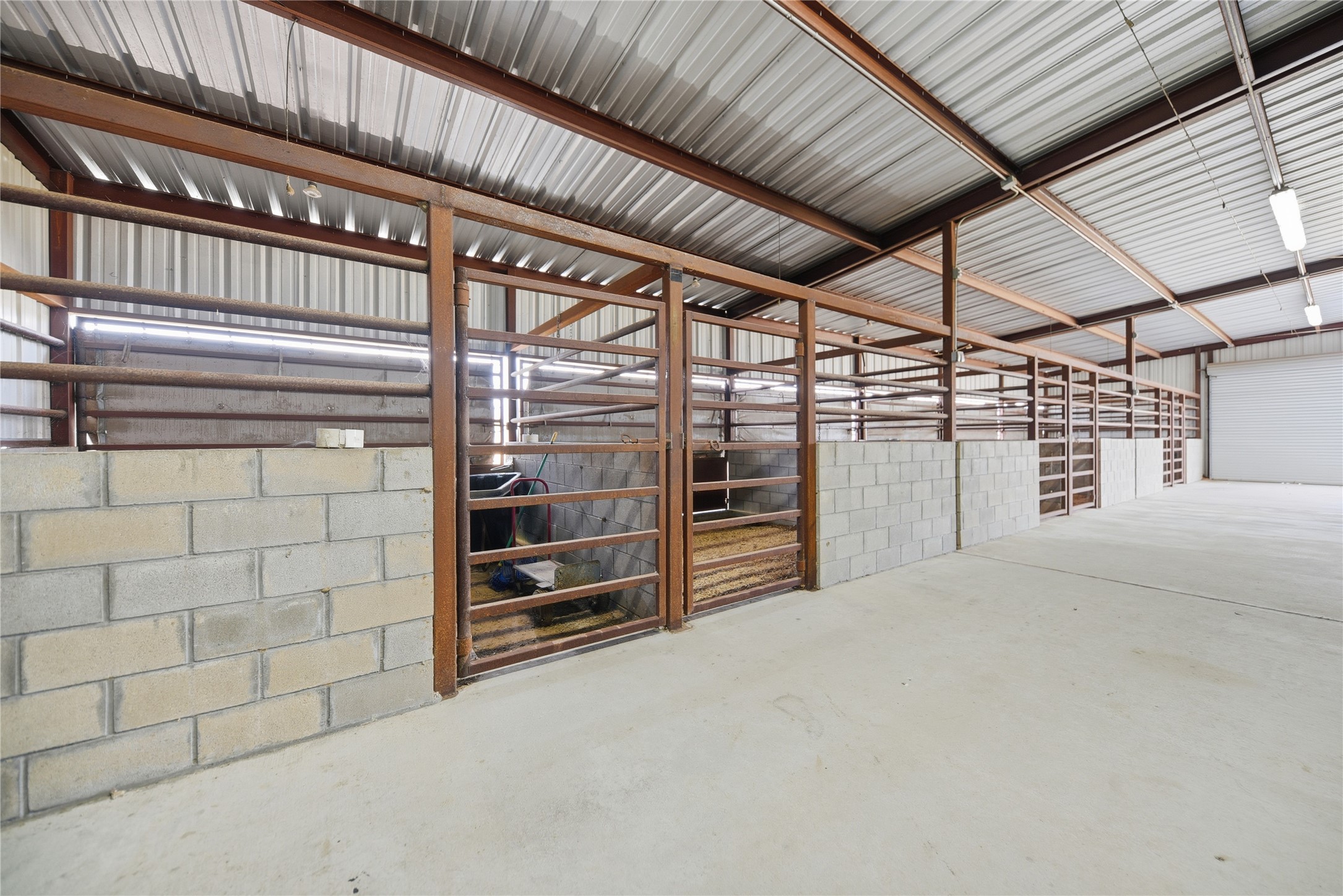 25062 Highway 159 East Hempstead, TX 77445 - Photo 26 of 49 a view of an empty room with a garage