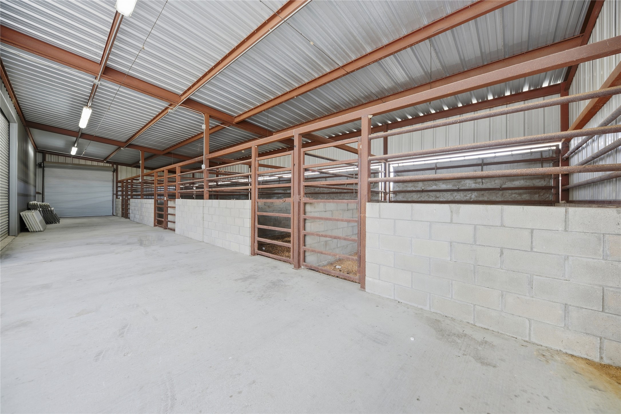 25062 Highway 159 East Hempstead, TX 77445 - Photo 29 of 49 a view of a big room with racks on the wall
