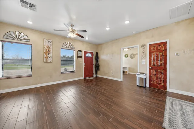 $2,250,000 | 25062 Highway 159 East, Hempstead, TX 77445