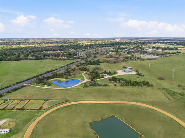 $2,250,000 | 25062 Highway 159 East, Hempstead, TX 77445