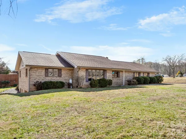 $498,000 | 1287 Charlotte Highway, Fairview, NC 28730