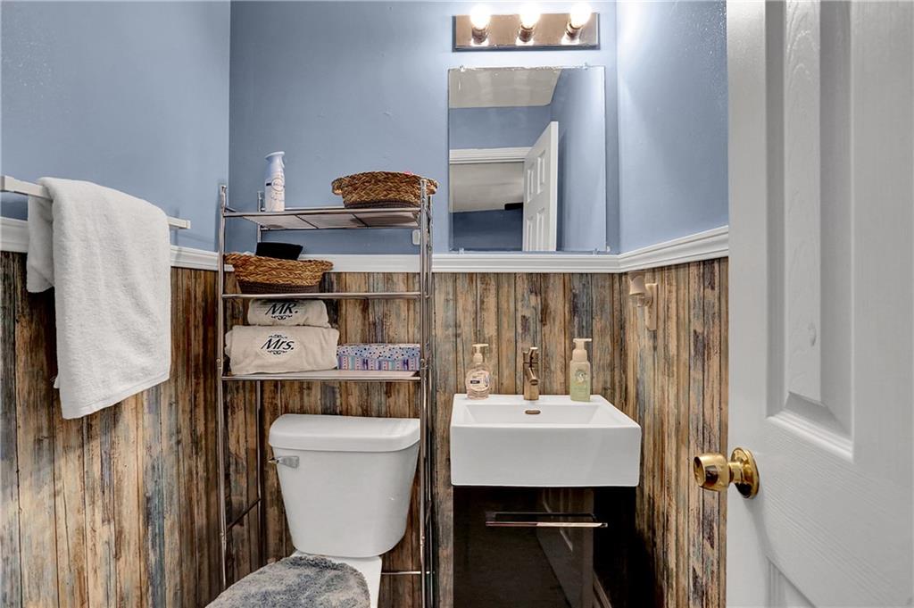 8031 Railroad Road Indianapolis, IN 46217 - Photo 16 of 26 Gallery Image 16