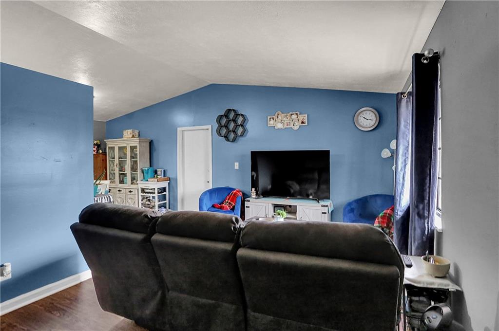 Gallery Image 6