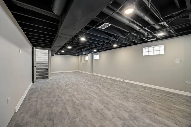 a view of empty room