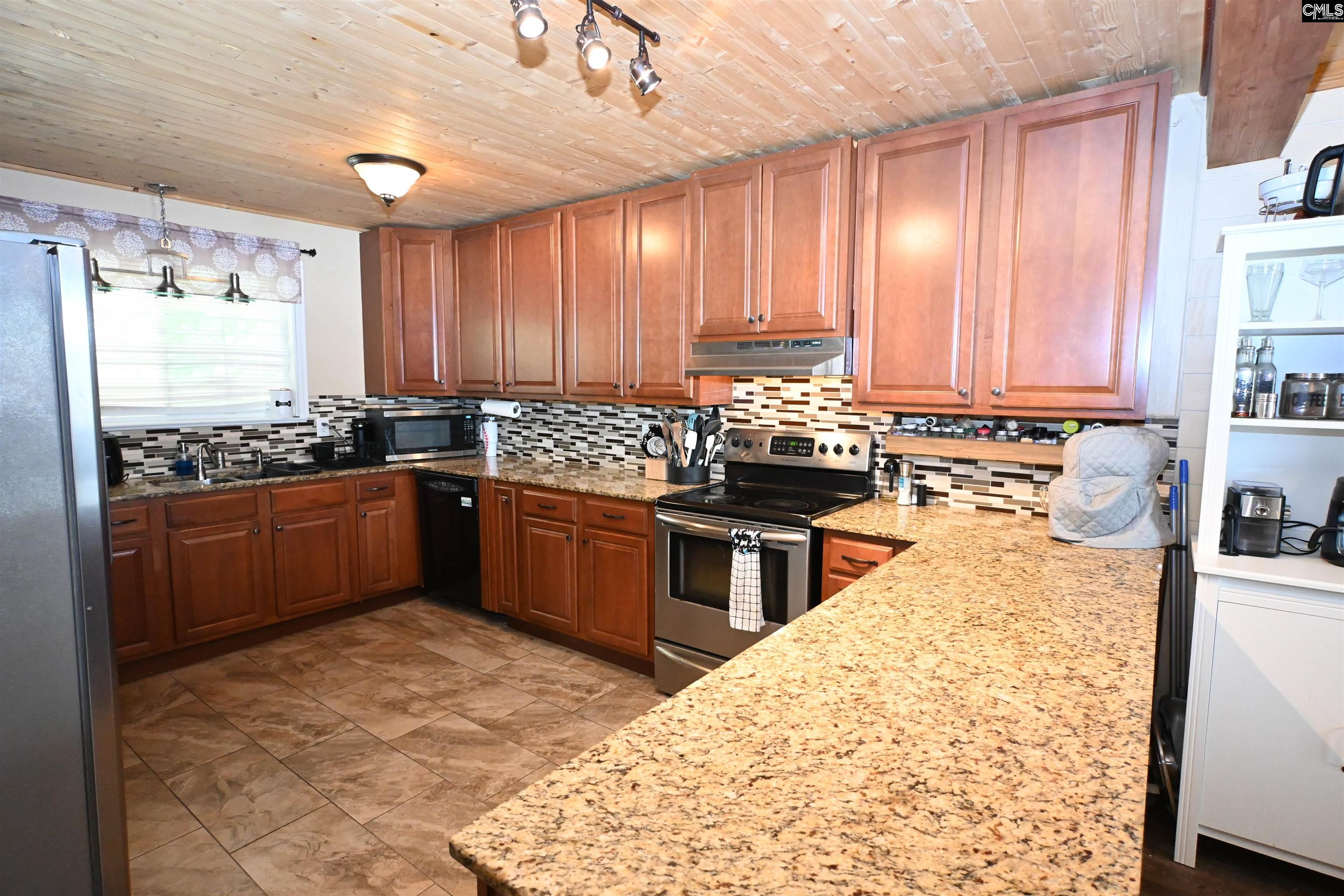 4656 Augusta Highway Gilbert, SC 29054 - Photo 16 of 47