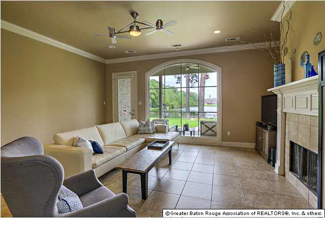 2341 Summerleaf Circle Baton Rouge, LA 70816 - Photo 4 of 13 Gallery Image 4