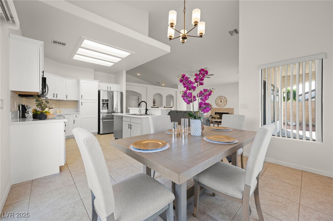 1446 Palm Drive Laughlin, NV 89029 - Photo 19 of 49