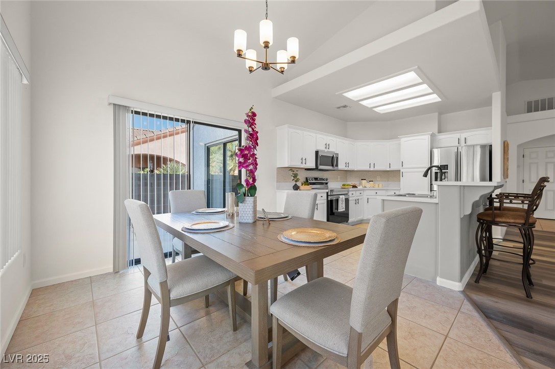 1446 Palm Drive Laughlin, NV 89029 - Photo 21 of 49