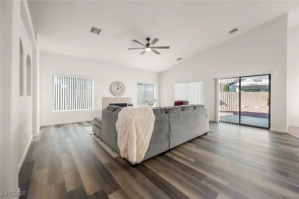 $349,000 | 1446 Palm Drive, Laughlin, NV 89029