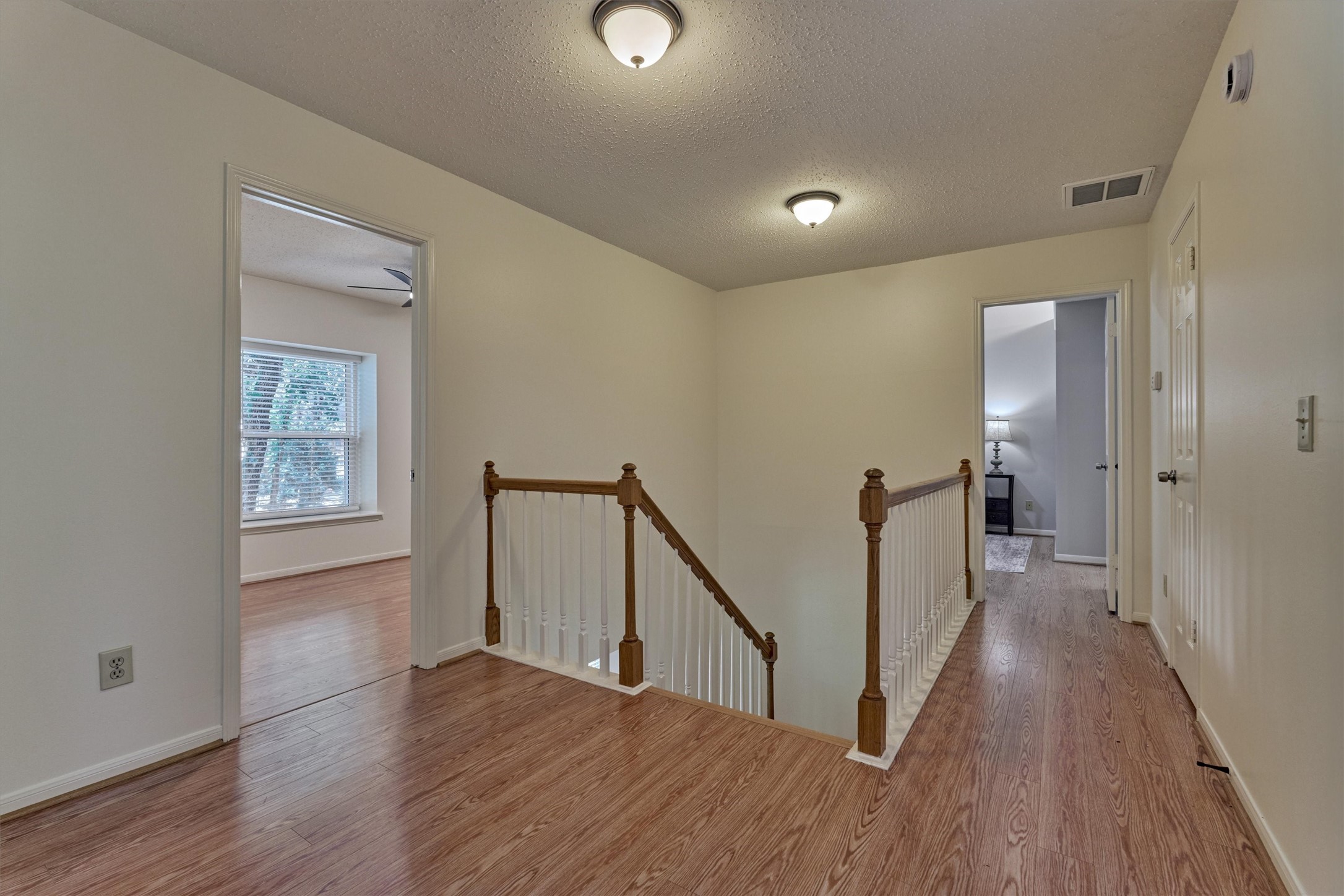 71 Breezy Point Place Spring, TX 77381 - Photo 24 of 40 Upstairs - you'll find all Bedrooms including Primary Suite and Secondary Bath.